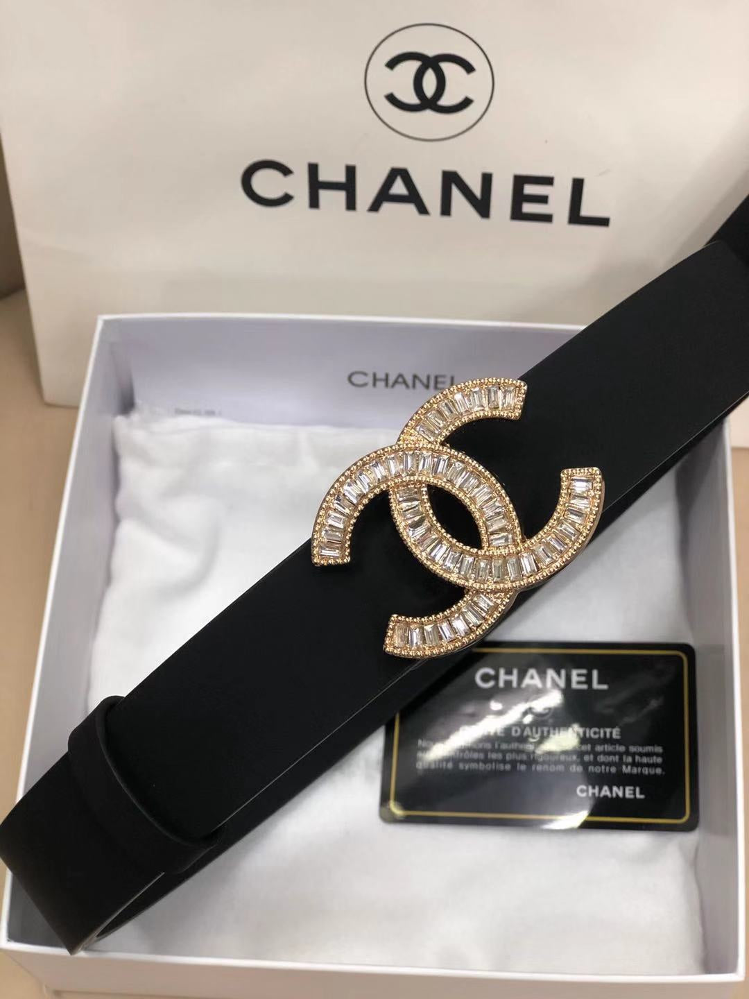 CC Classic Clasp Black Gold Buckle Calfskin Belt  614065