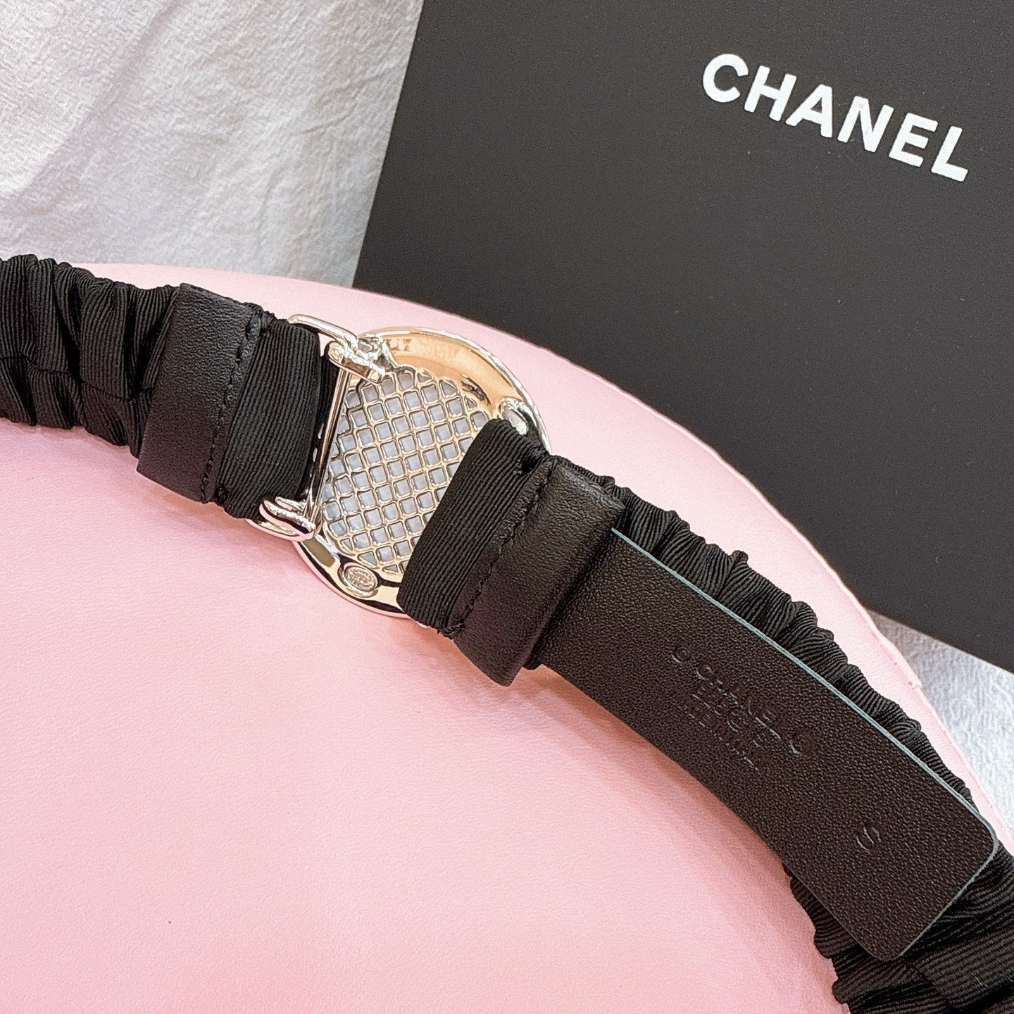 CC Stamp Buckle Women Belt 30mm Elastic Black Cowhide 196837