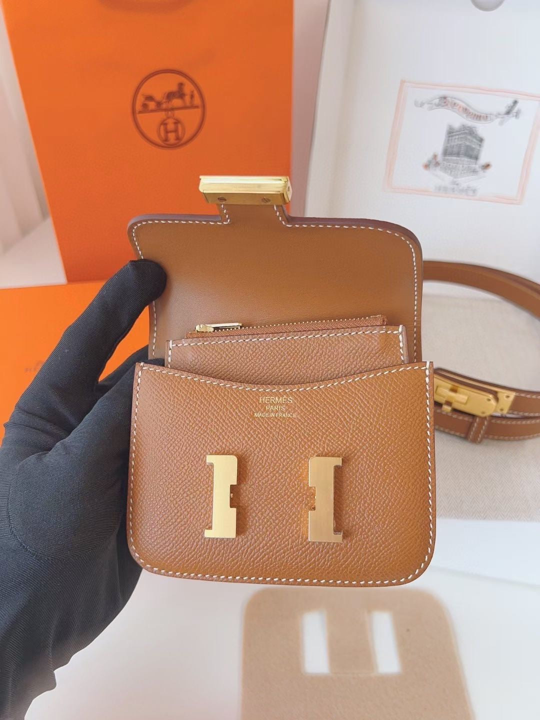 hm kelly belt 18mm with constance slim brown epsom gold hardware