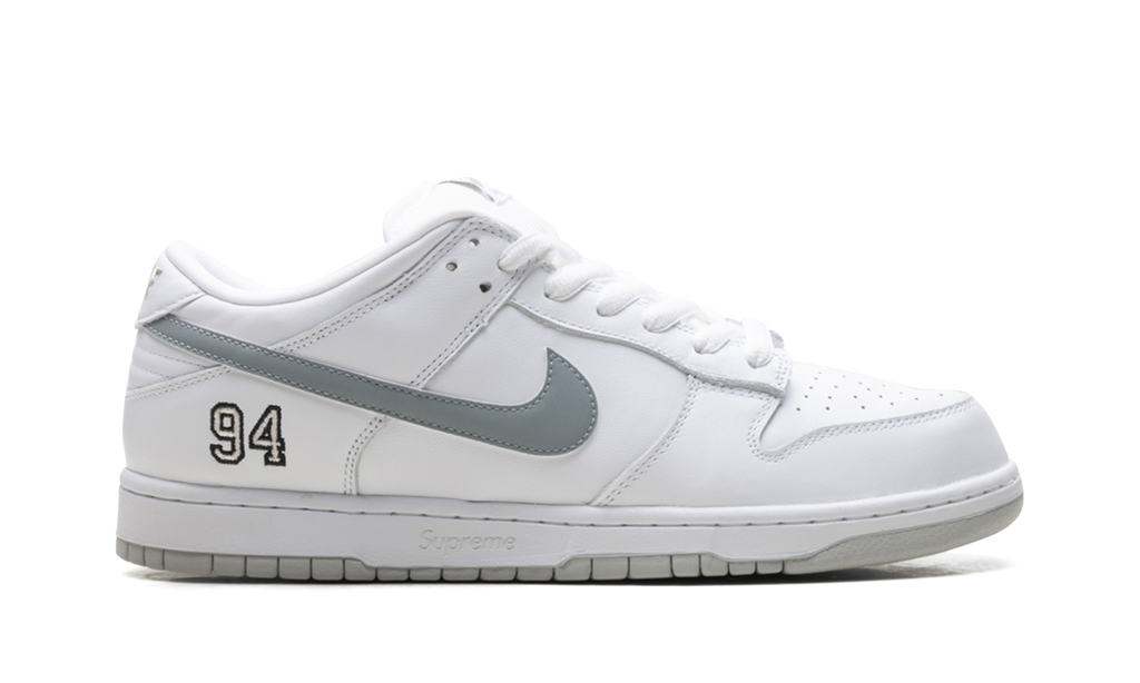 Supreme x Nike SB Dunk Low White HQ8487 100 | 2025 Collaboration