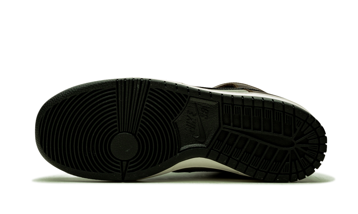 Nike SB Dunk High Pro Baroque Brown - Premium Skate Shoe BQ6826-201
