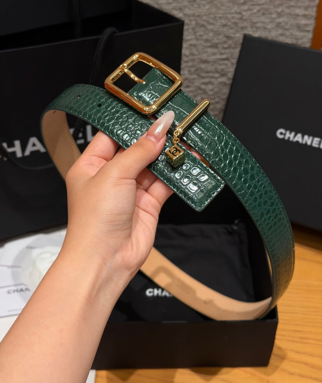 CC 3.0cm 2026 Métiers d'art Belt Green Crocodile Embossed Calfskin 209291