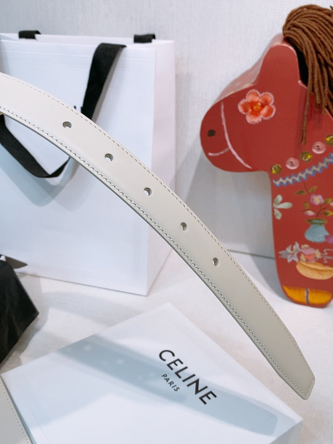 Celine Triomphe Oval Belt 2.5cm White Sliver Calfskin 203770