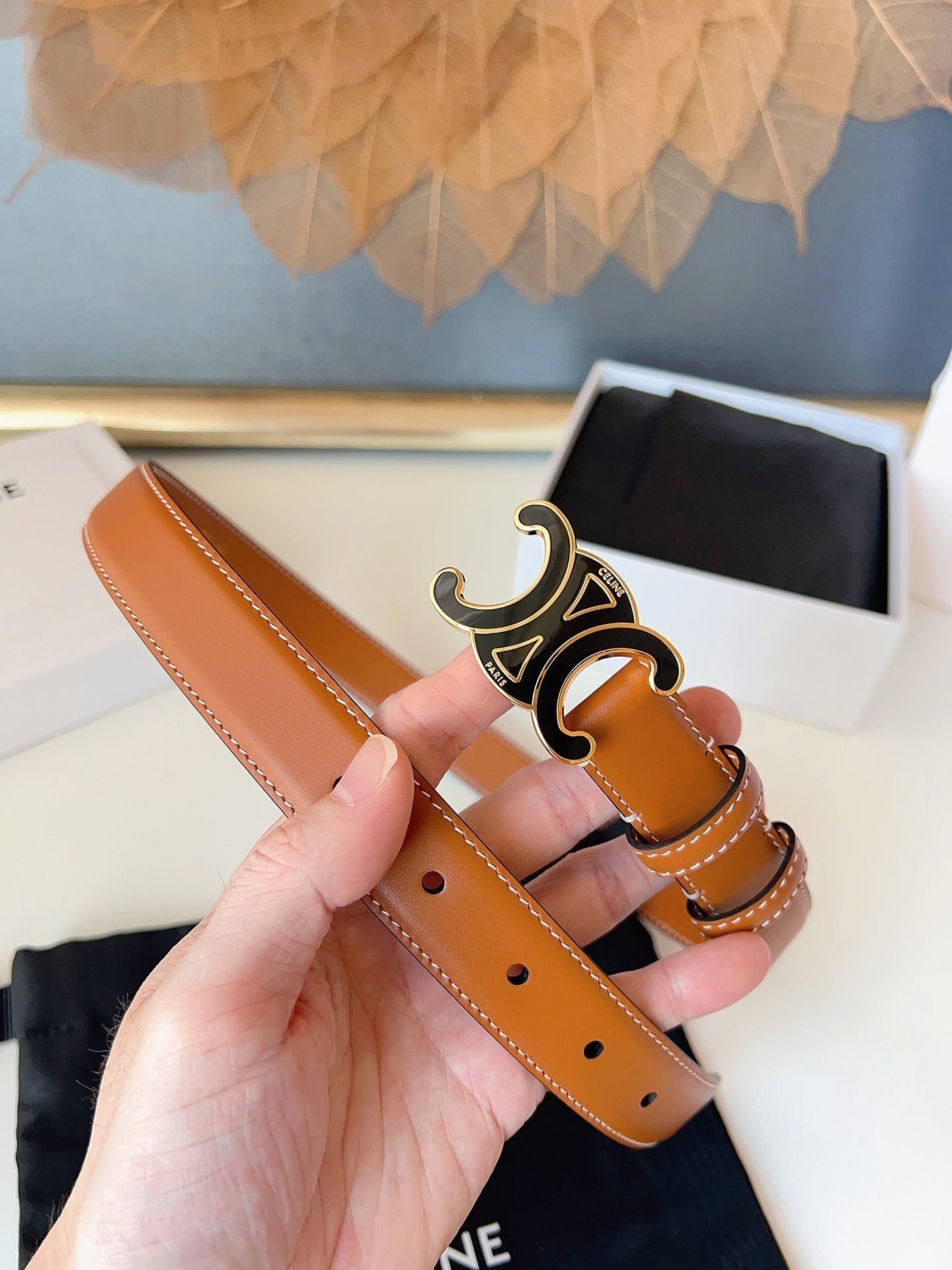 CL Black 25mm Triomphe Enamel Belt Camel Brown Cowhide 616416