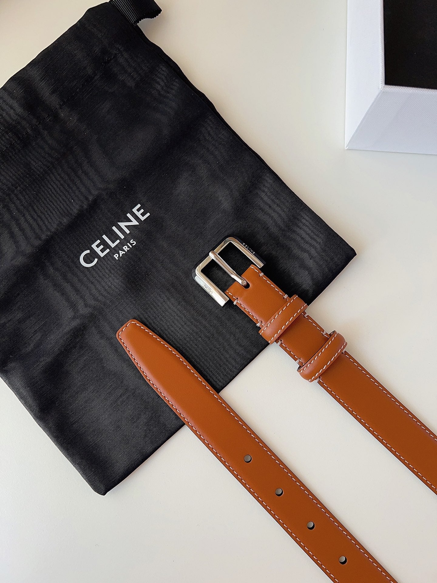 CL Sliver 25mm Triomphe Camel Brown Cowhide 616407