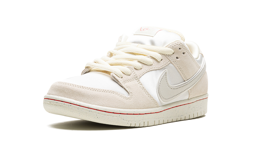 Nike SB Dunk Low Valentine's Day "Low Love Found" FZ5654-100 | Red Thread of Fate