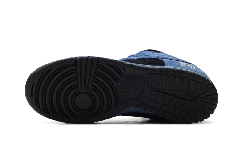 Supreme x Nike SB Dunk Low Ocean Fog HQ8487-400 | Spring 2025 Collaboration