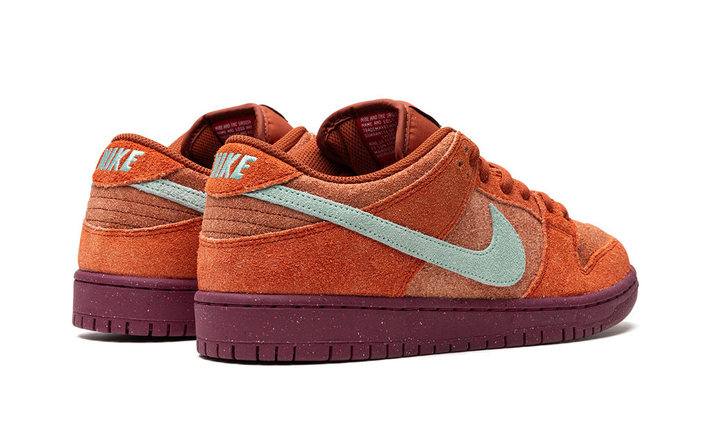 Nike SB Dunk Low Pro Prm Mystic Red - All-Suede Skate Shoe with Emerald Accents